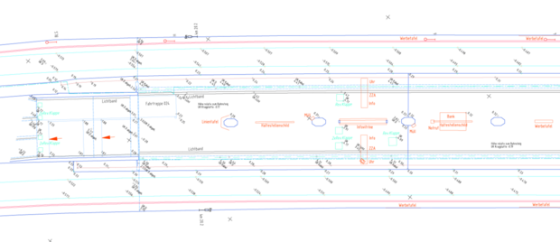 Die erfassten Einbauen und der Bahnsteig im Lageplan